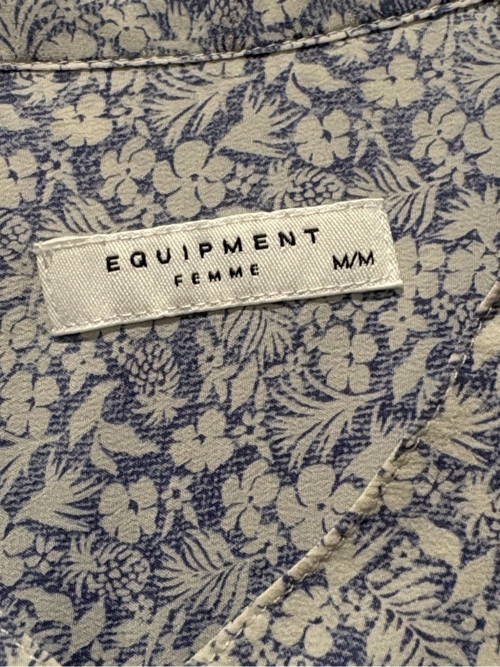 Equipment Silk Light Blue Floral Button-Down Shirt Size M
